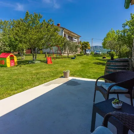 House Dorino بيت للعطل Zatka Cepic